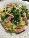 Pasta with White Sauce and Rapeseed Blossoms