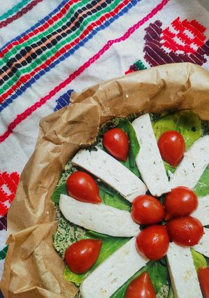 A picture of Spinach tart with ricotta.