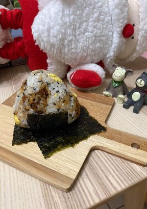 蛋飯糰 的食譜成品照片