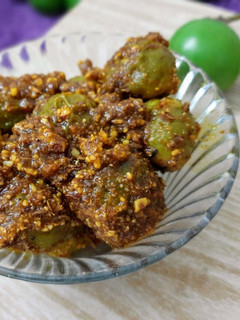 ગુંદા નું શાક (Gumberry Sabji Recipe In Gujarati) રેસીપી મુખ્ય ફોટો