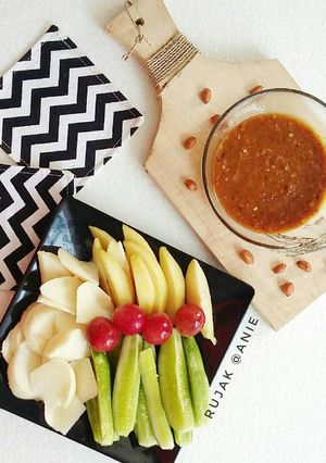Foto resep Rujak Buah Ceria