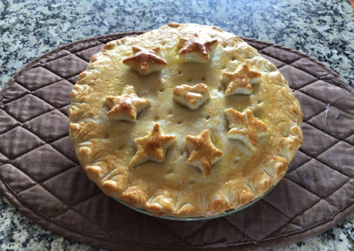 Empanada gallega de carne y pollo
