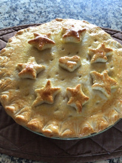 Una foto de Empanada gallega de carne y pollo