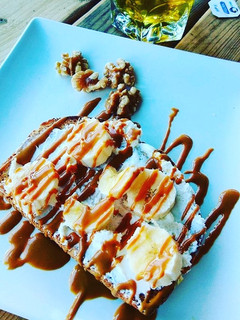 Una foto de Tostada de queso y plátano