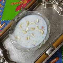 A picture of Sabudana kaju kheer.