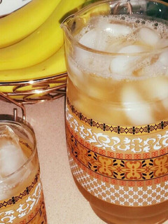 Una foto de HU3RAz♡ Agua Fresca de Tamarindo ;)