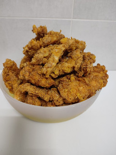 Una foto de Pollo frito KFC