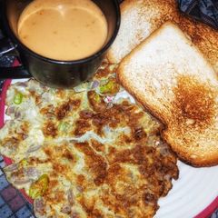 A picture of Green Chilli Omlette!.