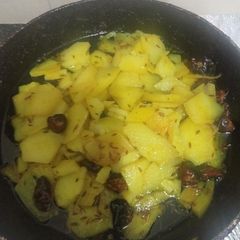 A picture of Aloo Zeera.