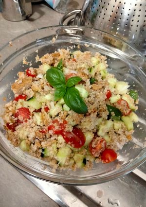 A picture of Panzanella with Whole Wheat Bread.