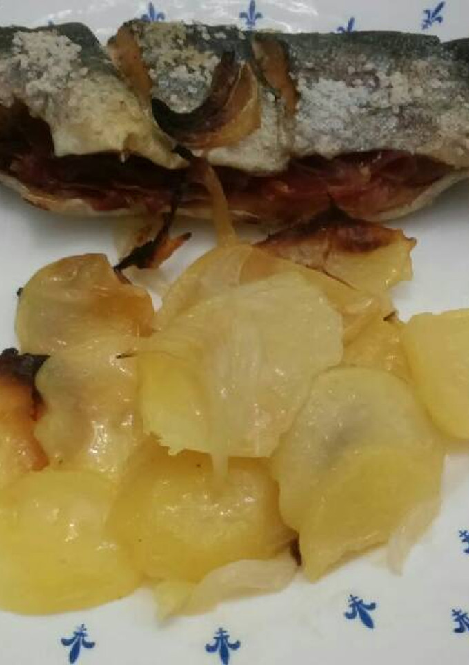Una foto de Trucha al horno