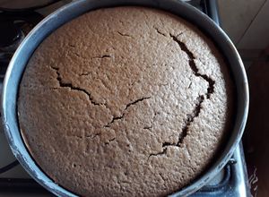 Una foto de Torta de chocolate y café 🍫☕