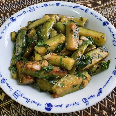Cách Làm Món Cà tím xào tỏi của Mai Ro - CookpadChia sẻIn-image
