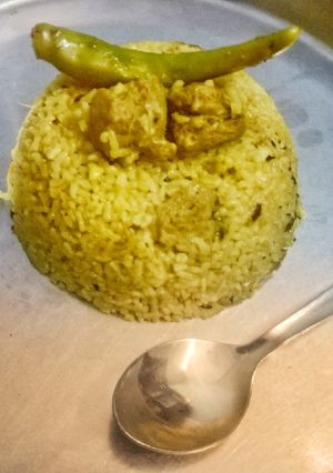 A picture of Soya chunks mini rice.