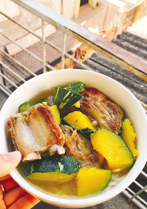 Hình của món Canh sườn nấu bí.