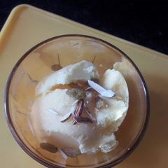 A picture of Custard ice cream.
