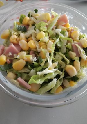 Una foto de Ensalada de Repollo y Jamón