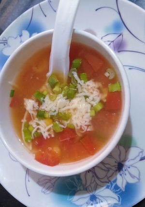 ચીઝ કોર્ન ટોમેટો સૂપ (Cheese Corn Tomato Soup Recipe In Gujarati) રેસીપી મુખ્ય ફોટો