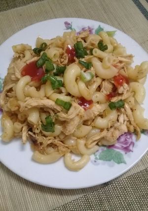 A picture of Chicken macaroni.