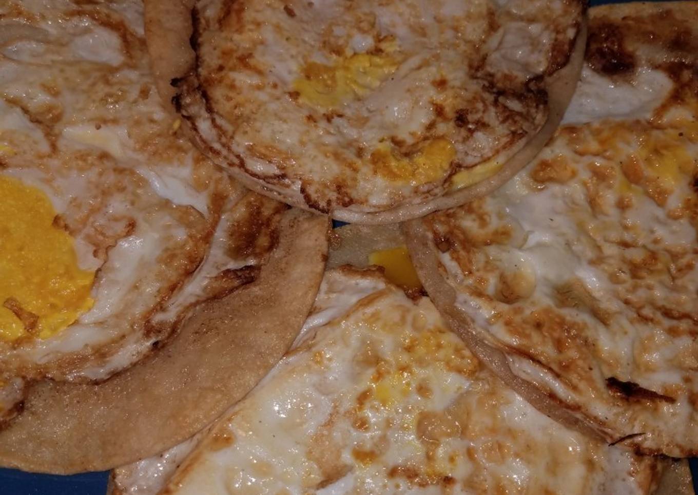 Simple egg tacos