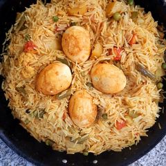 A picture of Egg Pulao.