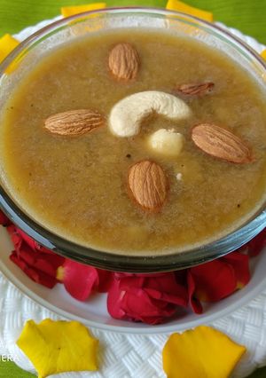 A picture of Moong Dal Payasam.