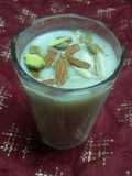 સીતાફળ મિલ્કશેક (Custard Apple Milkshake Recipe In Gujarati)