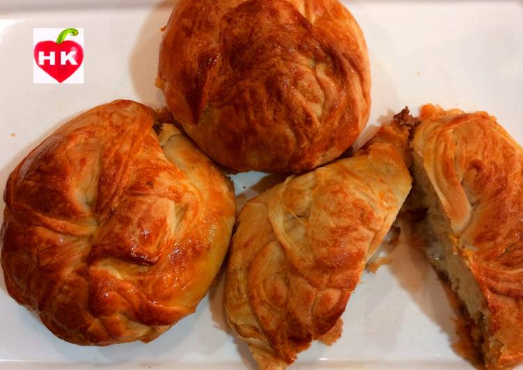 البوريك التركي المقرمش بالعجينة المنزلية