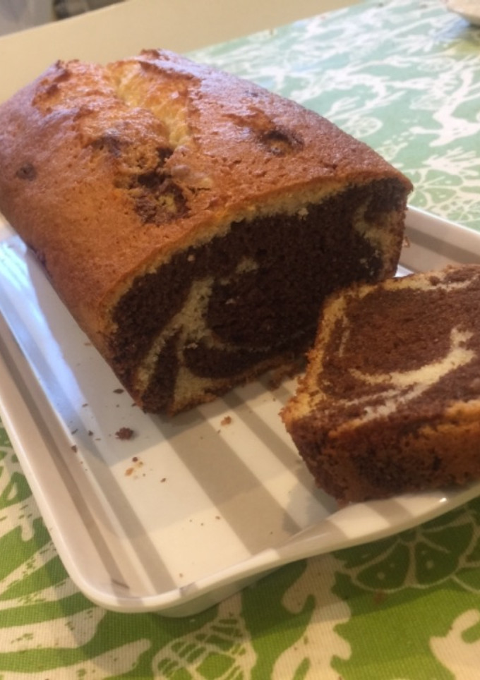 Una foto de Bizcocho mármol sin gluten