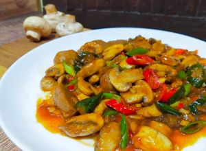 Foto resep Tumis Jamur Kancing Pedas