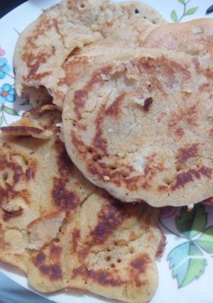 A picture of Healthy Oats Rava Uthappam.