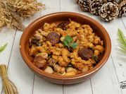 Una foto de migas con longaniza