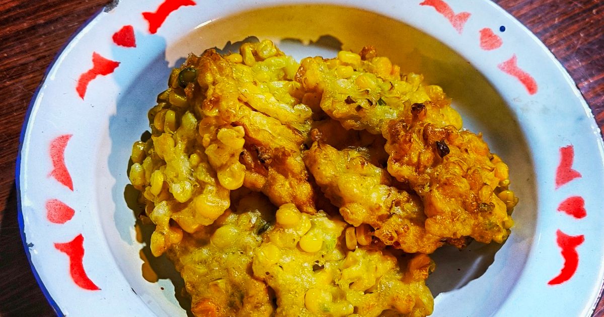 Bala- bala jagung ala Sunda