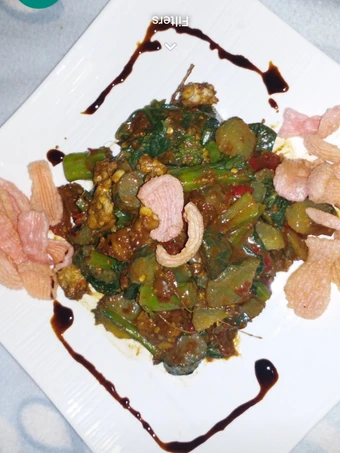 Langkah Mudah untuk Menyiapkan Resep Rujak petis khas jatim yang Uenak Anti Ribet, Lezat