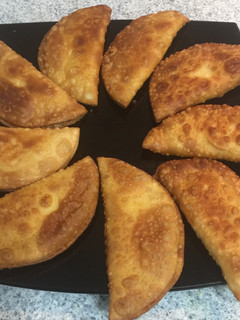 Una foto de Empanadillas de queso y bacon