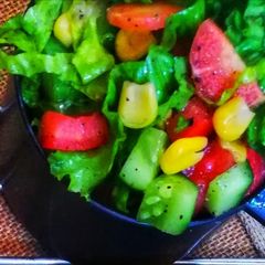 A picture of Mix veggies salad.