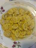 Cappelletti in brodo