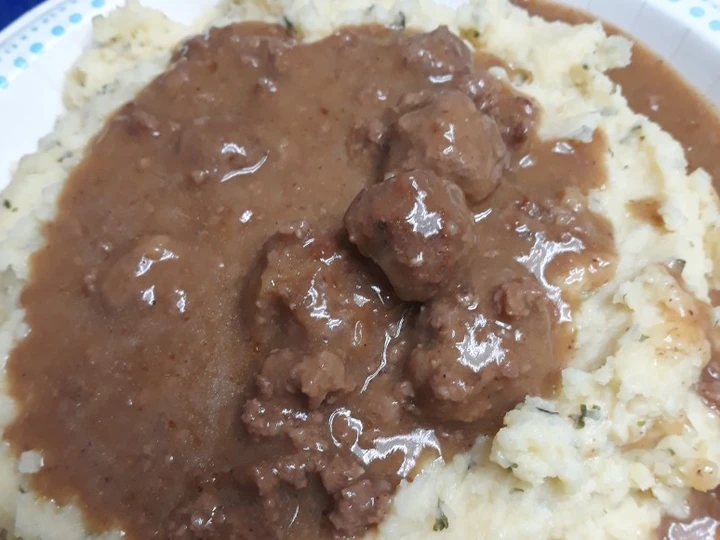 Recipe Riced Potatoes and Meatball Gravy the  Makes Drooling Tasty