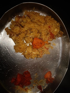 குக்கரீல் பாய் வீட்டு தம் பிரியாணி(BAI VEETU DUM BIRYANI RECIPE IN TAMIL) செய்முறை முக்கிய புகைப்படம்