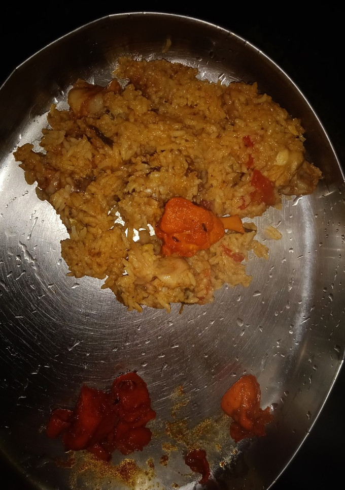 குக்கரீல் பாய் வீட்டு தம் பிரியாணி(BAI VEETU DUM BIRYANI RECIPE IN TAMIL) செய்முறை முக்கிய புகைப்படம்