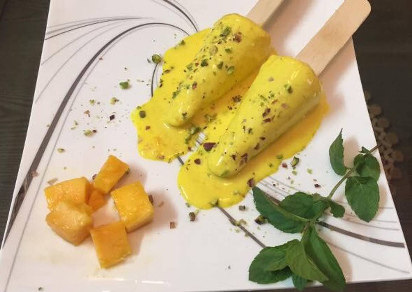 Creamy Mango Kulfi