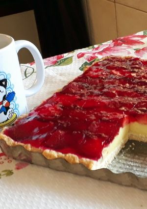 Una foto de Tarta light de frutilla y pastelera