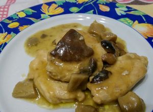 Foto principal de Pechuga de pollo y setas mixta