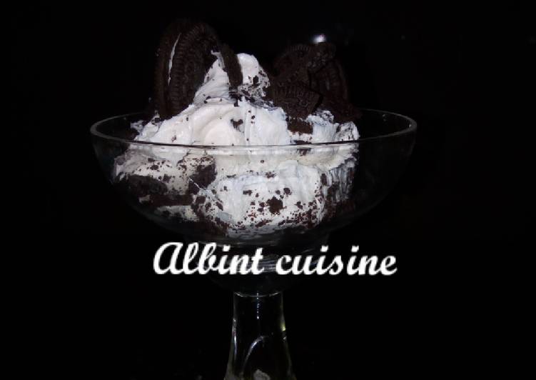 Recipe of Ultimate Oreo ice cream