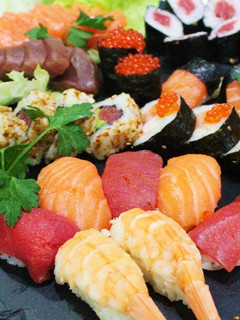 Una foto de Como preparar sushi en casa (paso a paso)