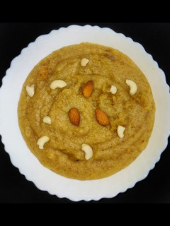 A picture of Suji Halwa.