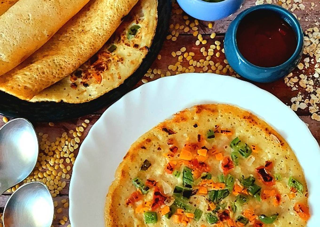 Veggies Oats And MoongDal Cheela