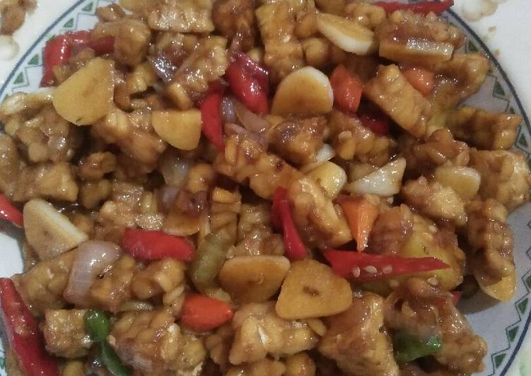 Langkah Mudah untuk memasak Tumis tempe saos tiram, Enak Banget