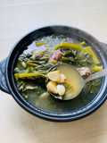 Garlic kailan soup in pork bone broth
