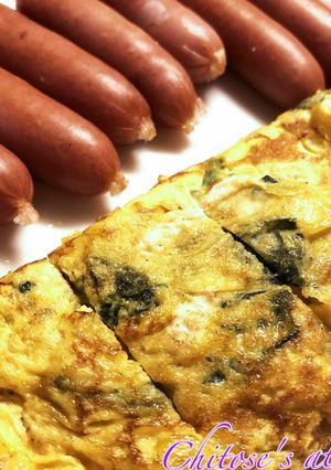 A picture of Quick Leftover Spinach and Corn Omelet for Bento.